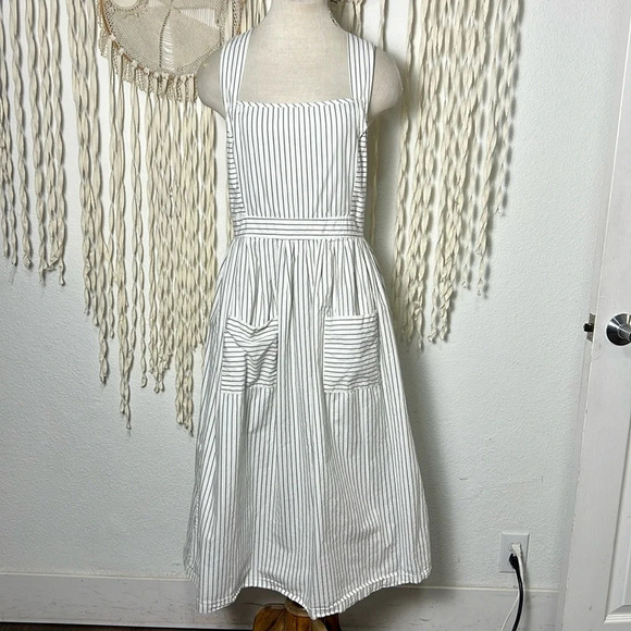 Mes Demoiselles Gray and White Stripe Apron Dress Size 40/US8 - Picture 2 of 11